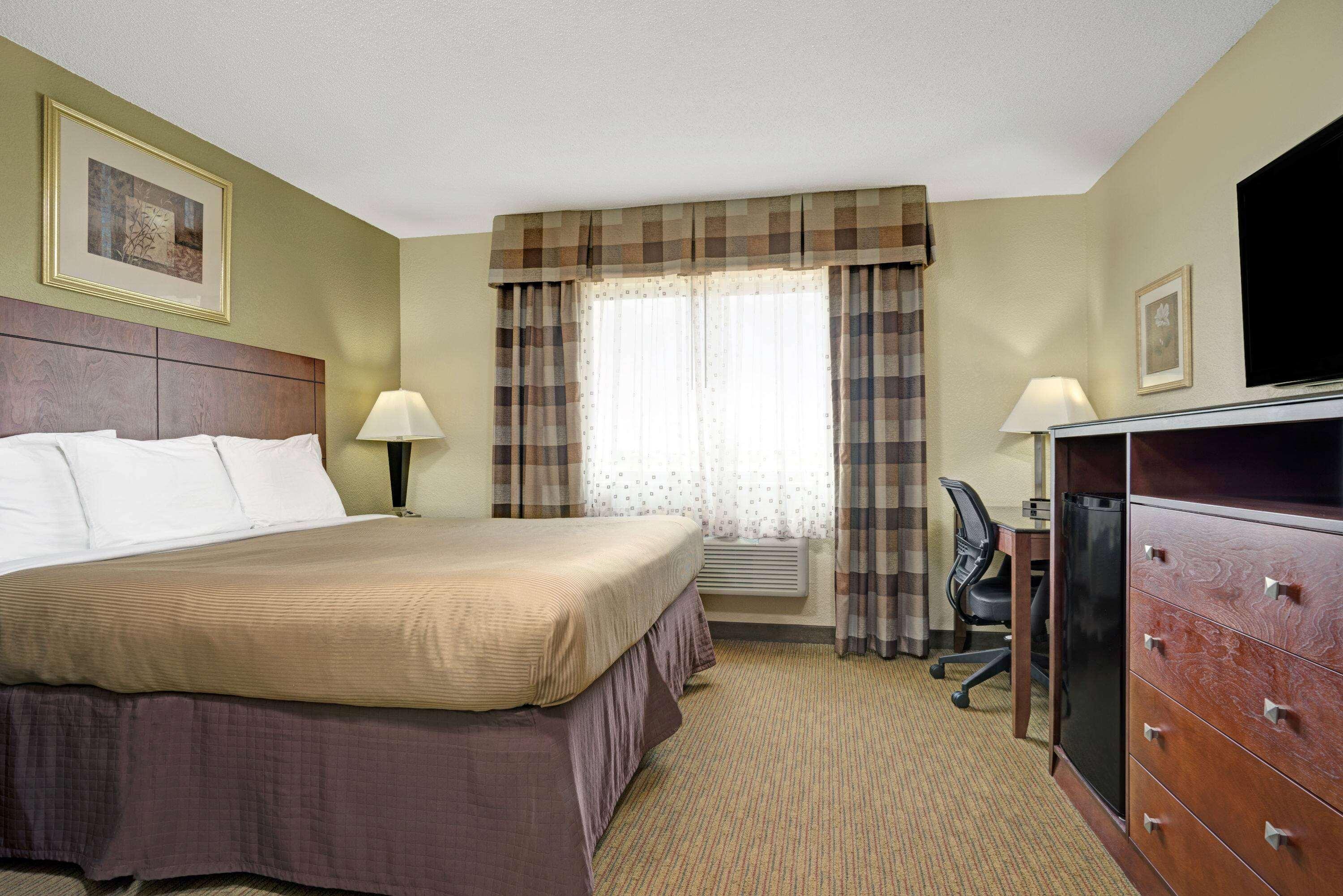 Super 8 By Wyndham